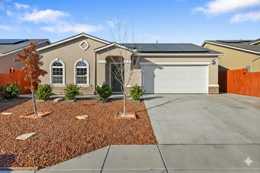 1237 E Orange Street, Avenal, CA 93204 - #2