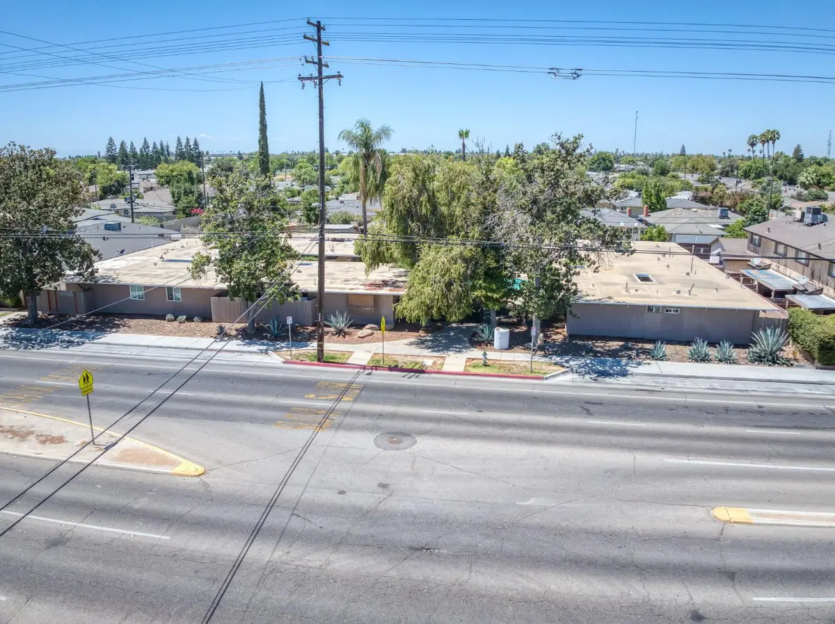2833 N West Avenue, Fresno, CA 93705 - #1