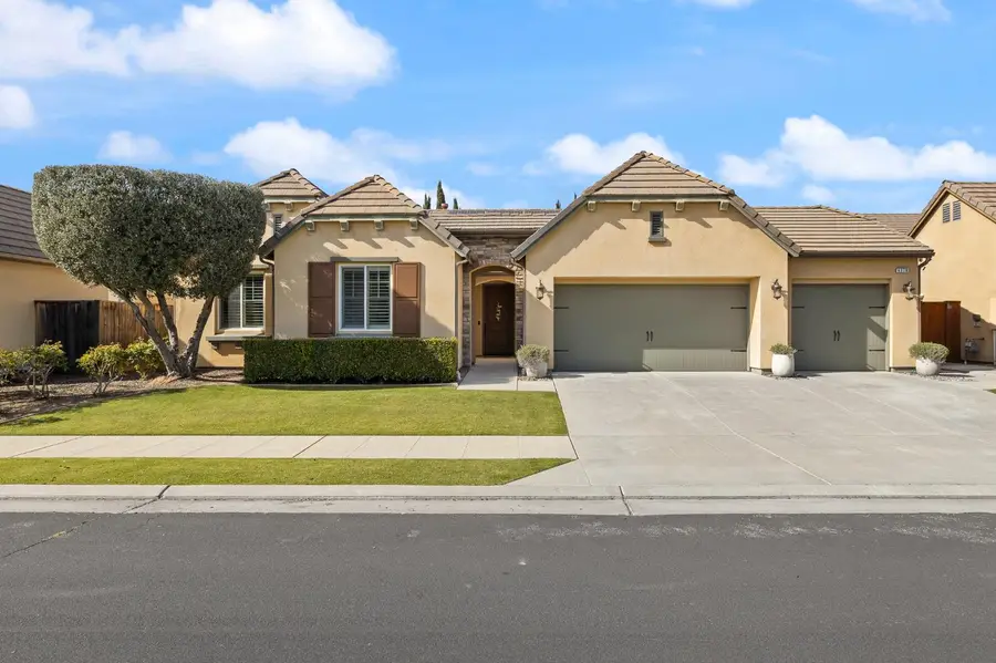 4179 Trenton Avenue, Clovis, CA 93619 - #2