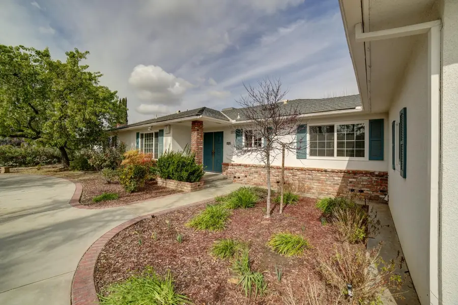 1514 E Escalon, Fresno, CA 93710 - #2