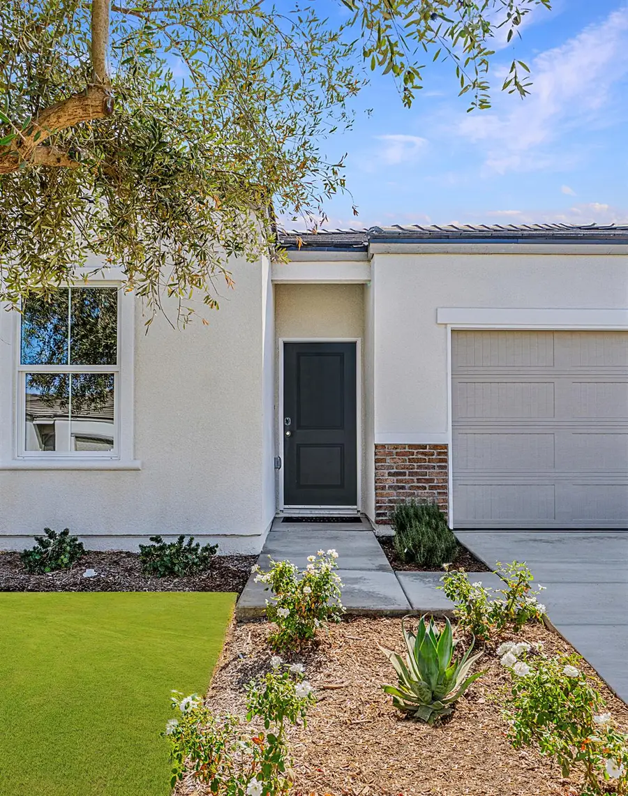 996 Deerhorn Drive W, Madera, CA 93636 - #3