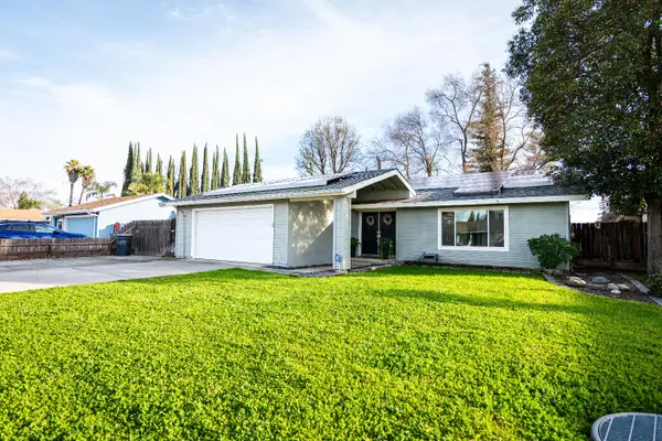 4721 W College Avenue, Visalia, CA 93277