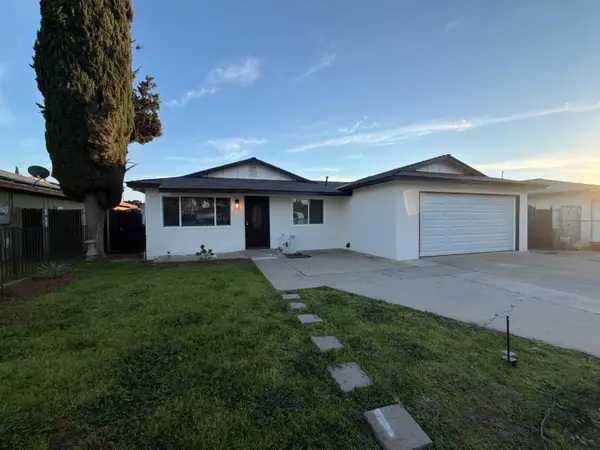 1565 W Hawes Avenue, Fresno, CA 93706