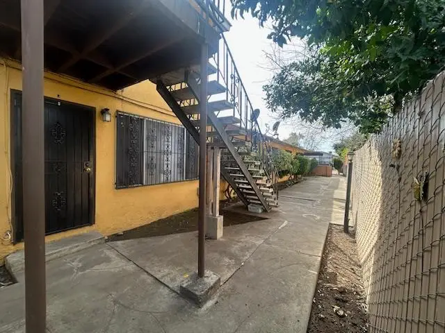 2218 N Glenn Avenue, Fresno, CA 93704 - #3