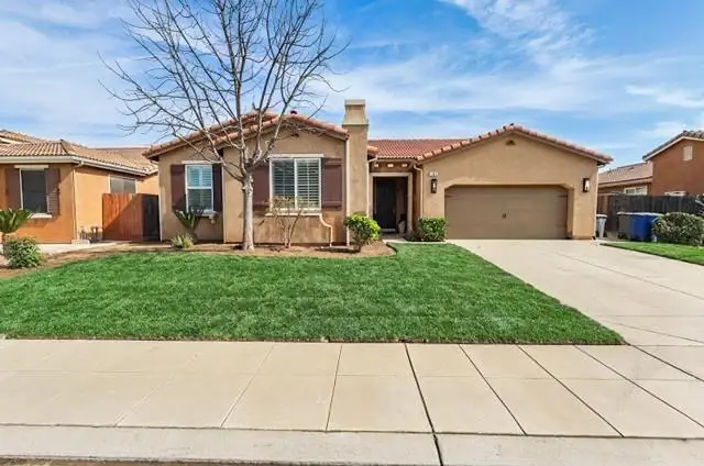 1043 La Jolla Avenue, Clovis, CA 93619 - #1