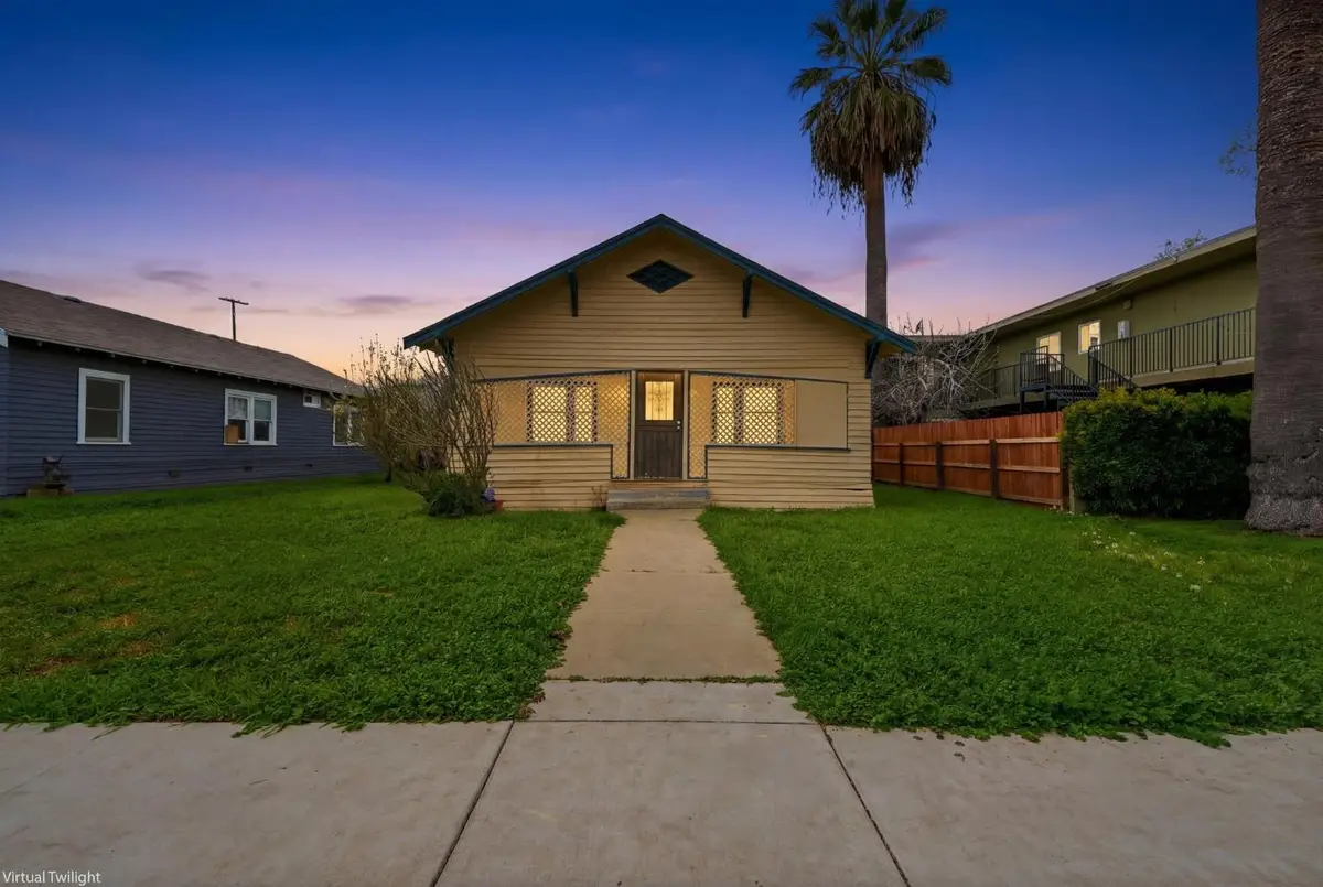 159 S I, Dinuba, CA 93618 - #1