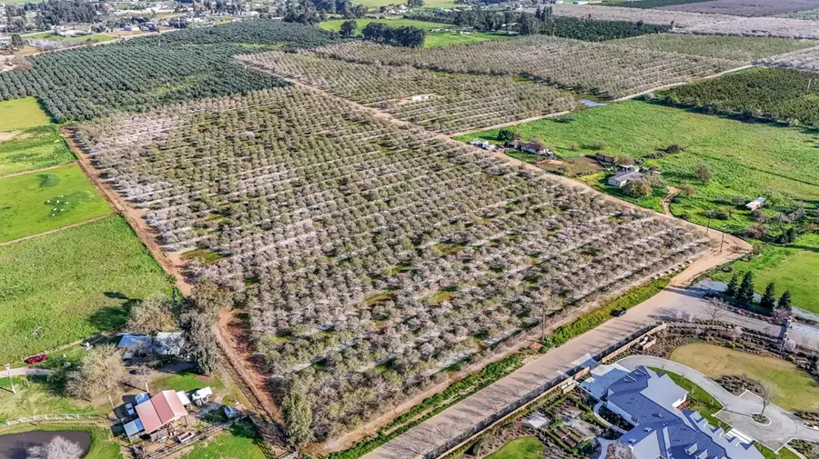 12009 E Shaw Avenue, Clovis, CA 93619 - #2