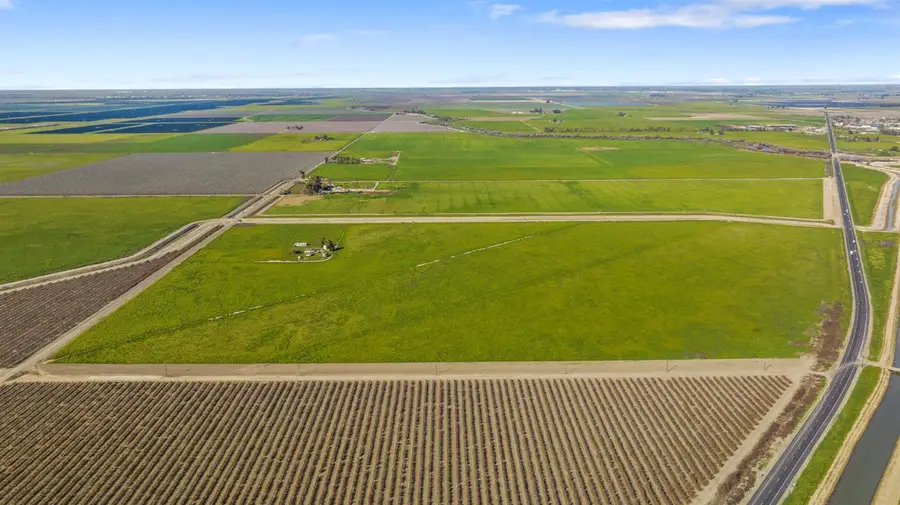 220775 22nd Avenue, Stratford, CA 93266 - #2