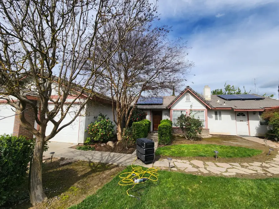 991 Baylor Court, Madera, CA 93637 - #2