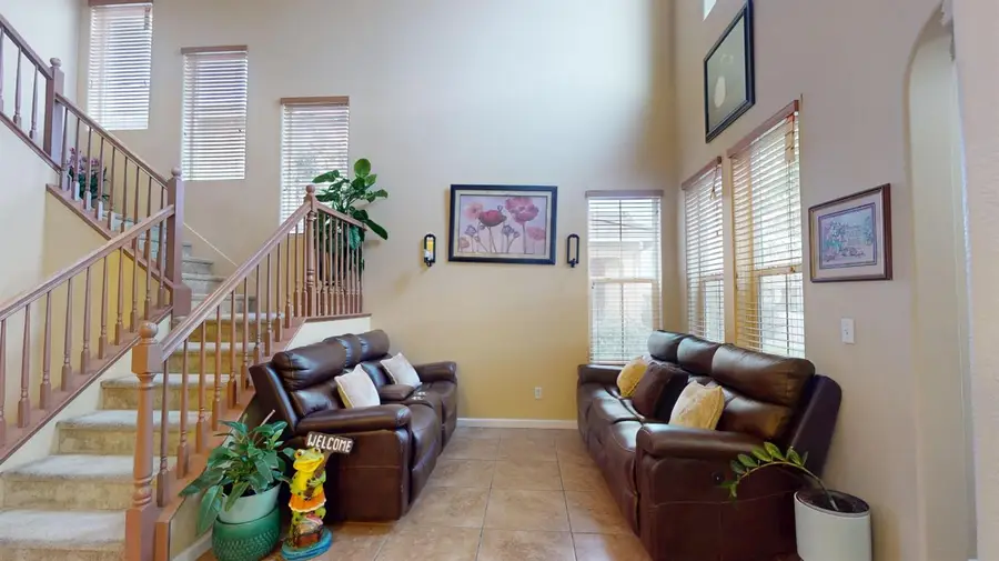 1055 San Jose Avenue, Madera, CA 93637 - #3