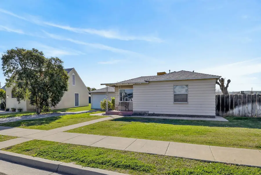 248 Harrison Street, Coalinga, CA 93210 - #2