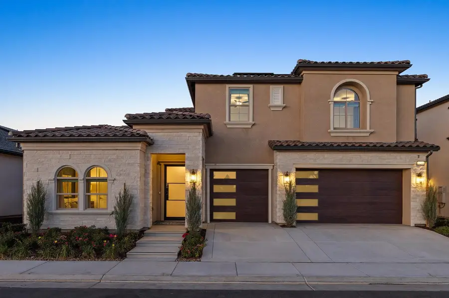 11214 N Via Ravenna Drive, Fresno, CA 93730 - #2