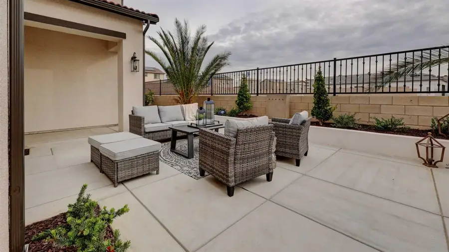 11206 N Via Ravenna Drive, Fresno, CA 93730 - #3