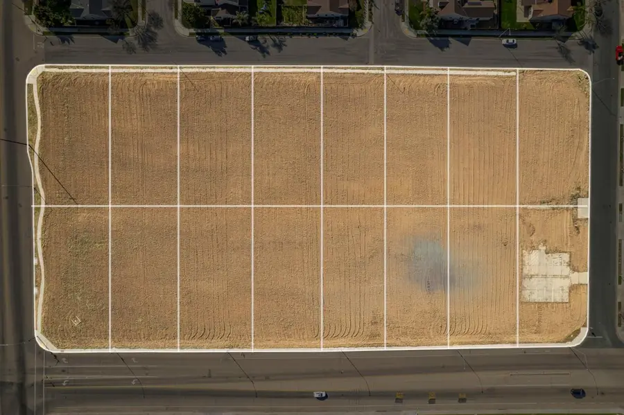 1745 Bethel Avenue, Sanger, CA 93657 - #3