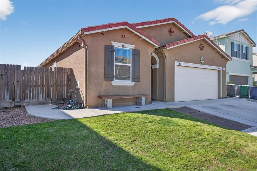 118 Peerless Street, Madera, CA 93638 - #3