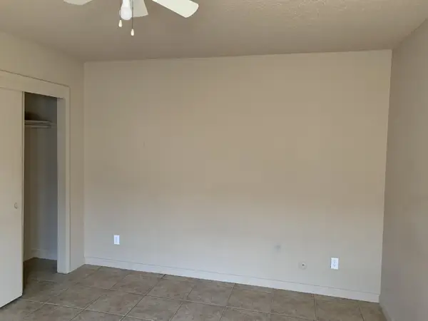 1221 N Peach Avenue #127, Fresno, CA 93727