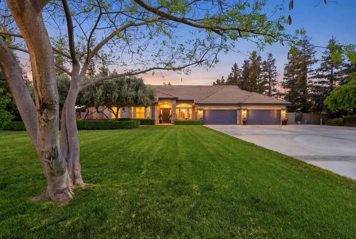 40912 Road 40, Dinuba, CA 93618 - #1