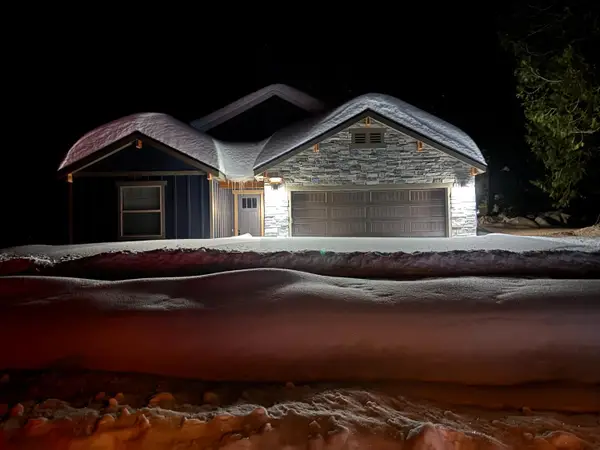 39665 Sunset Rock Ln, Shaver Lake, CA 93664