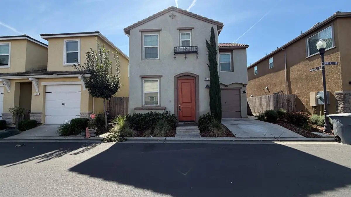 3774 Amity Lane, Clovis, CA 93619 - #1