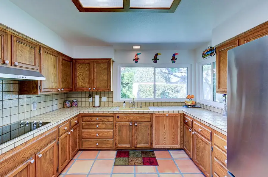 3250 W Fremont Avenue, Fresno, CA 93711 - #3