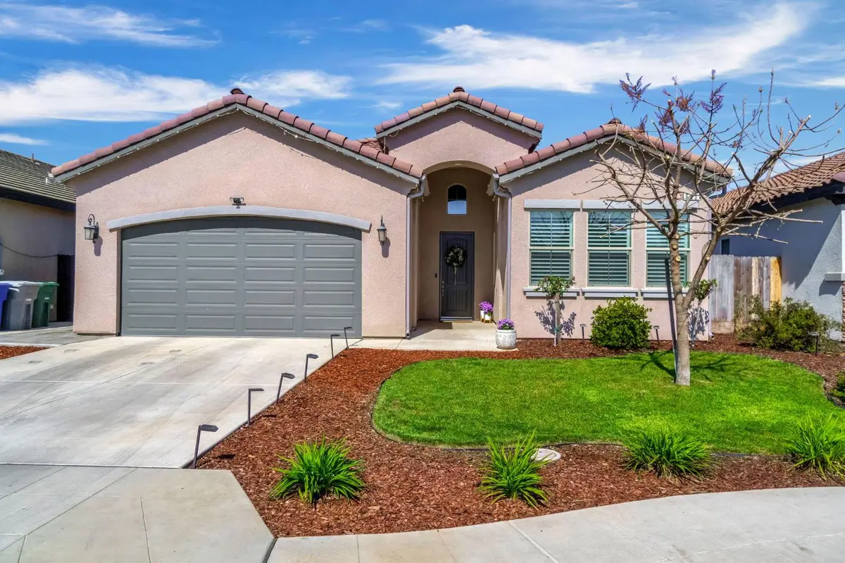 635 St Julien Drive, Madera, CA 93637 - #1