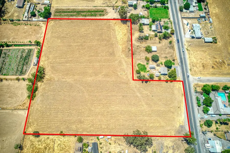 0 Mckinley, Fresno, CA 93722 - #2