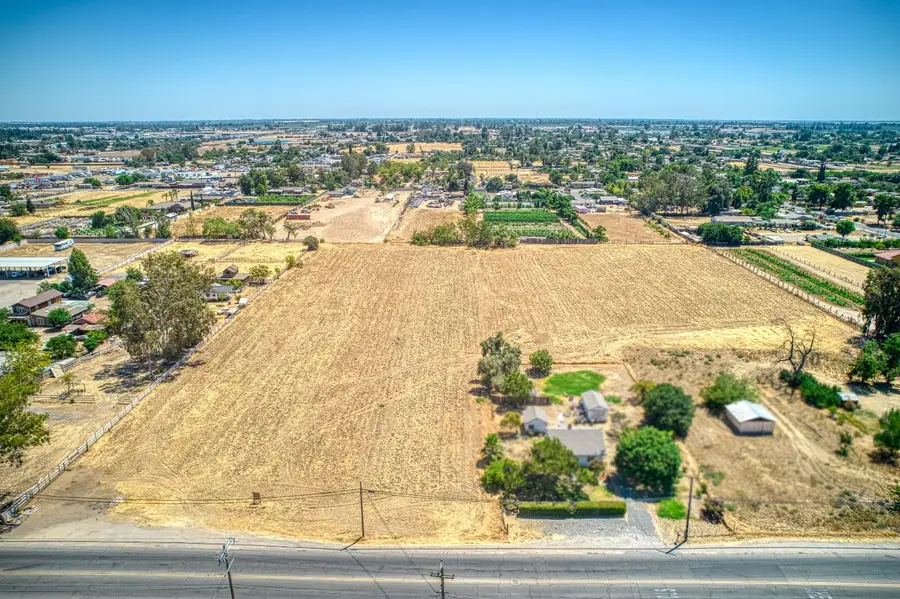 0 Mckinley, Fresno, CA 93722 - #3