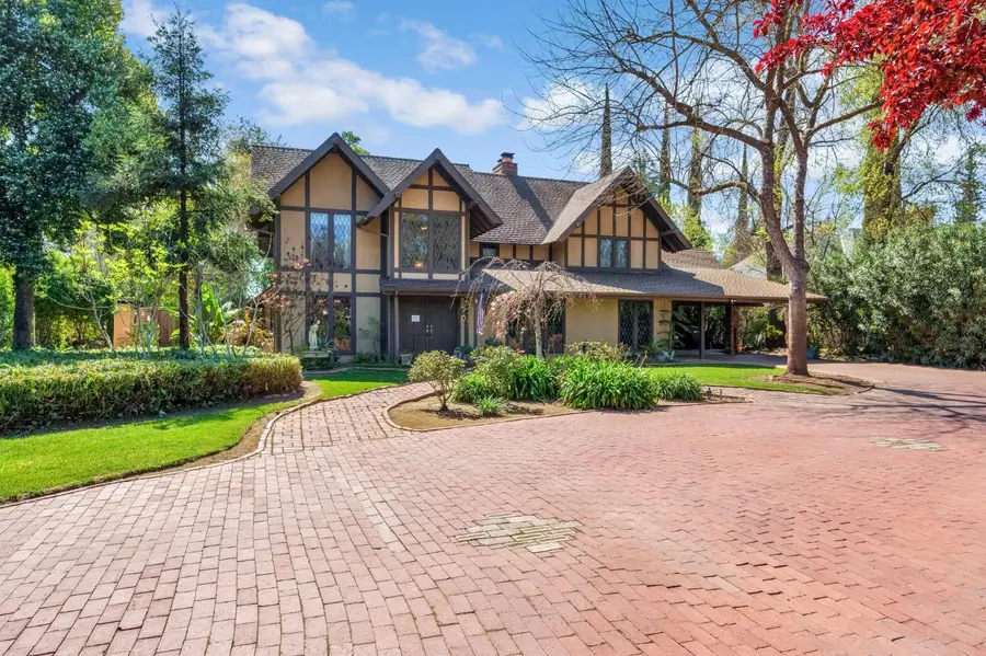 5626 E Butler Avenue, Fresno, CA 93727 - #2