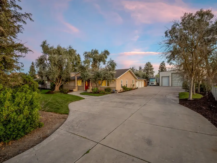 5211 E Shepherd Avenue, Clovis, CA 93619 - #3