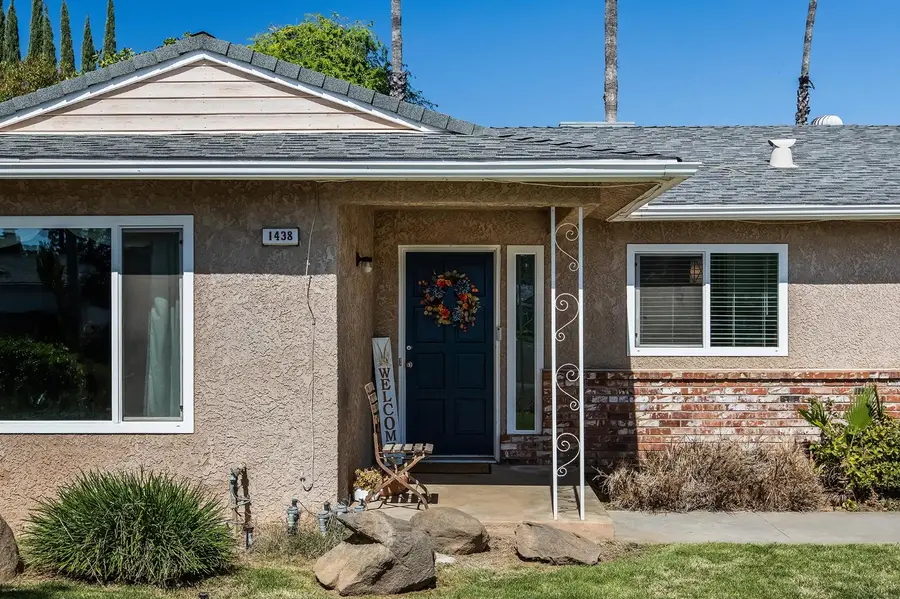 1438 W Locust Avenue, Fresno, CA 93711 - #2