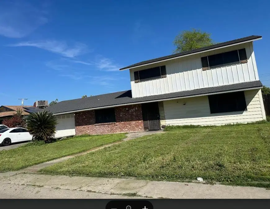 3904 W Cambridge Avenue, Visalia, CA 93277 - #2