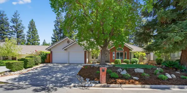 10130 N Heather Drive, Fresno, CA 93720