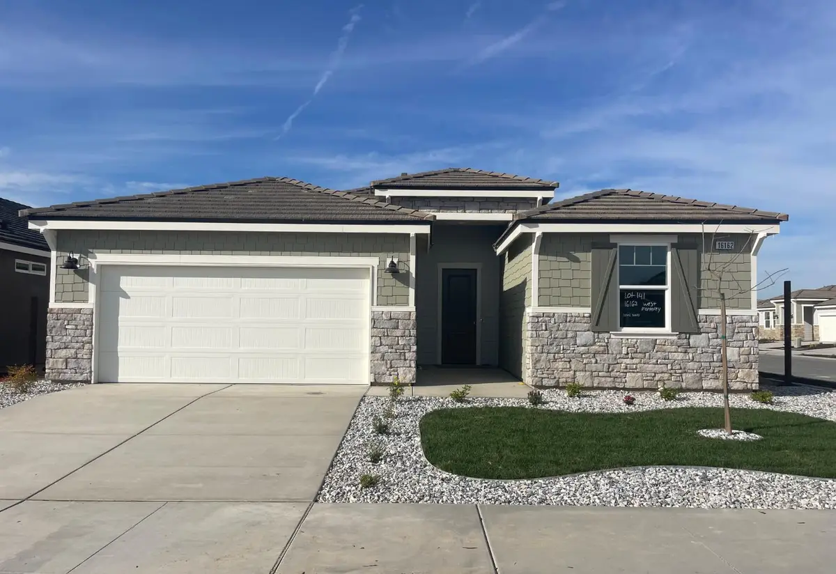 16162 West Monterey Avenue, Kerman, CA 93630 - #1