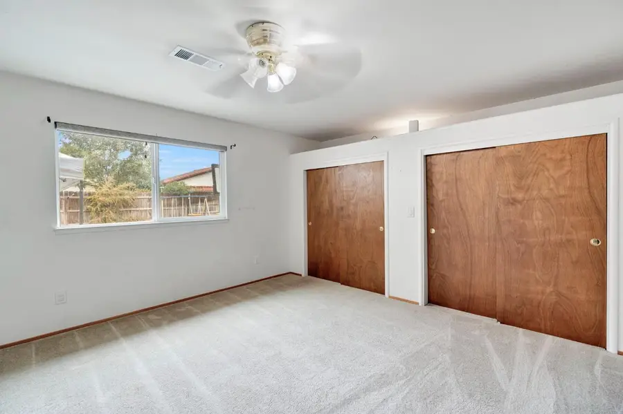 2352 Cabrillo Way, Hanford, CA 93230 - #3