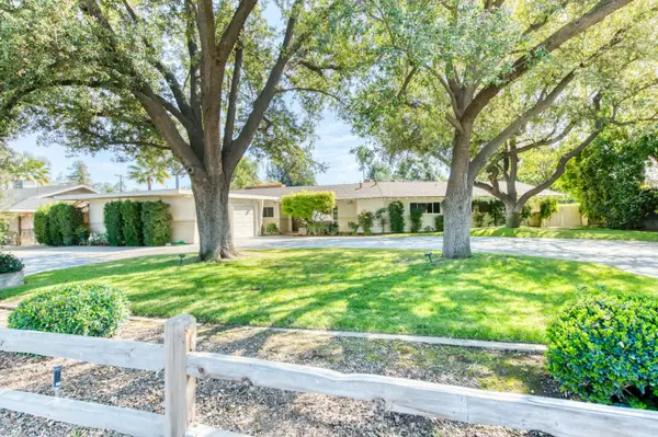 1449 W Barstow Avenue, Fresno, CA 93711