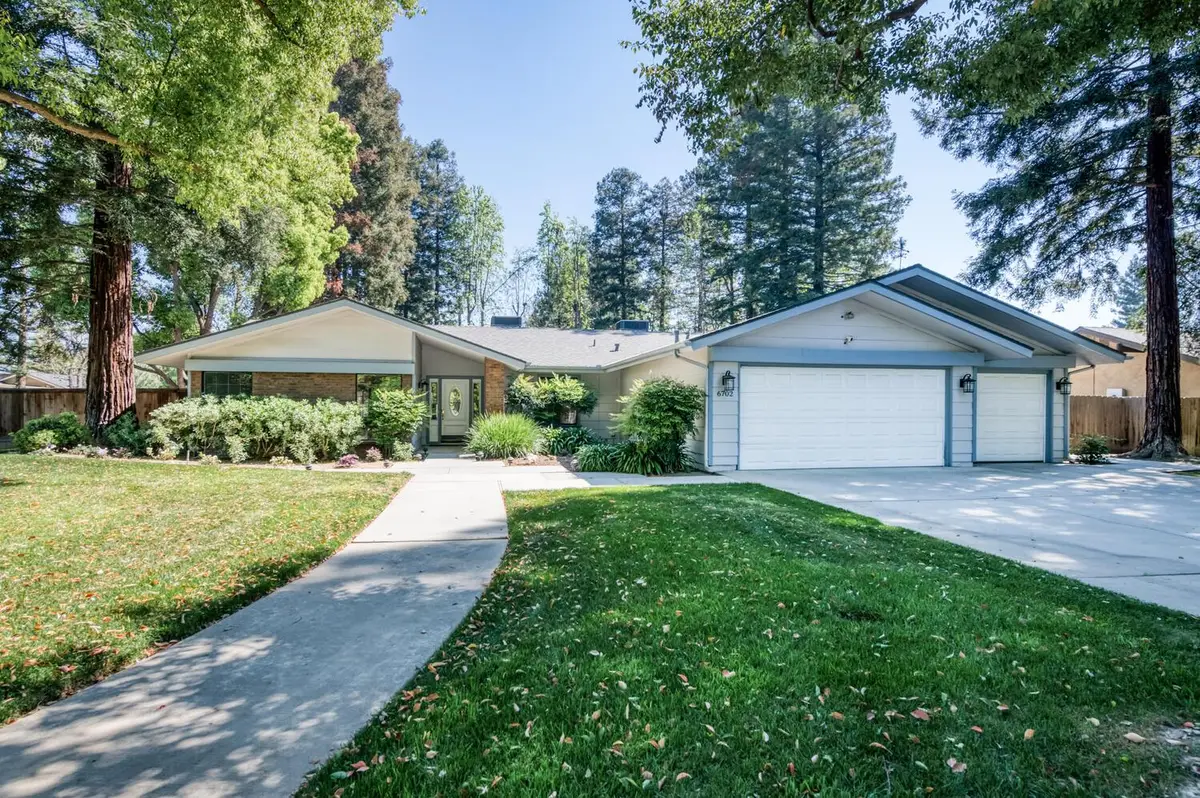 6702 N Dolores Avenue, Fresno, CA 93711 - #1