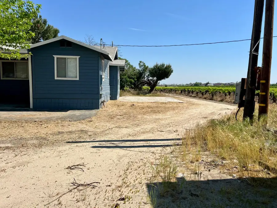 13608 S Academy #A, Kingsburg, CA 93631 - #3