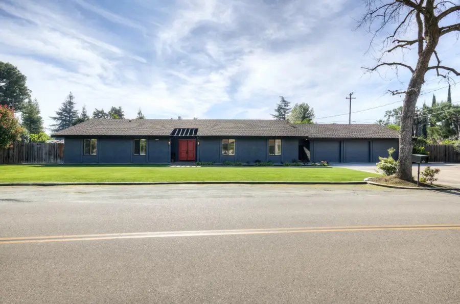 1359 W Moraga Road, Fresno, CA 93711 - #2