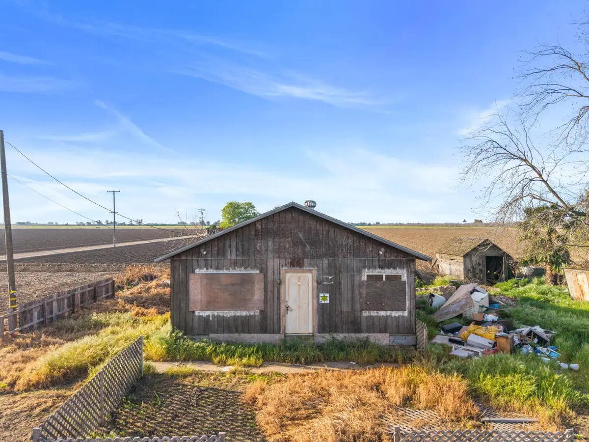 16737 Colony Road, Lemoore, CA 93245 - #1