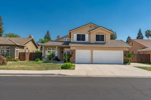 865 Mckelvy Avenue, Clovis, CA 93611