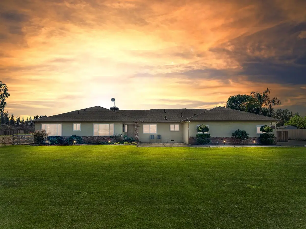 8099 E Nees Avenue, Clovis, CA 93619 - #1