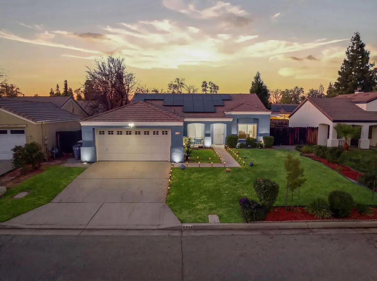 2404 E El Paso Avenue E, Fresno, CA 93720 - #1