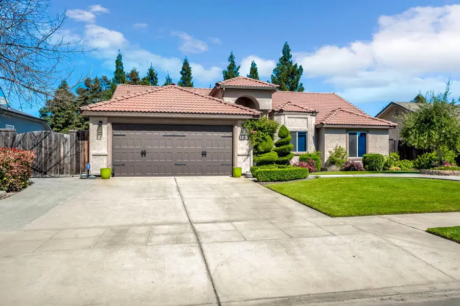 2361 Cromwell Avenue, Clovis, CA 93611 - #3