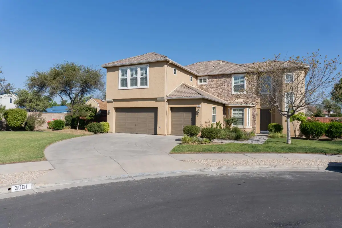 3001 Pico Avenue, Clovis, CA 93619 - #1