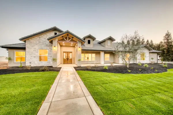 35242 Mustang Lane, Madera, CA 93636