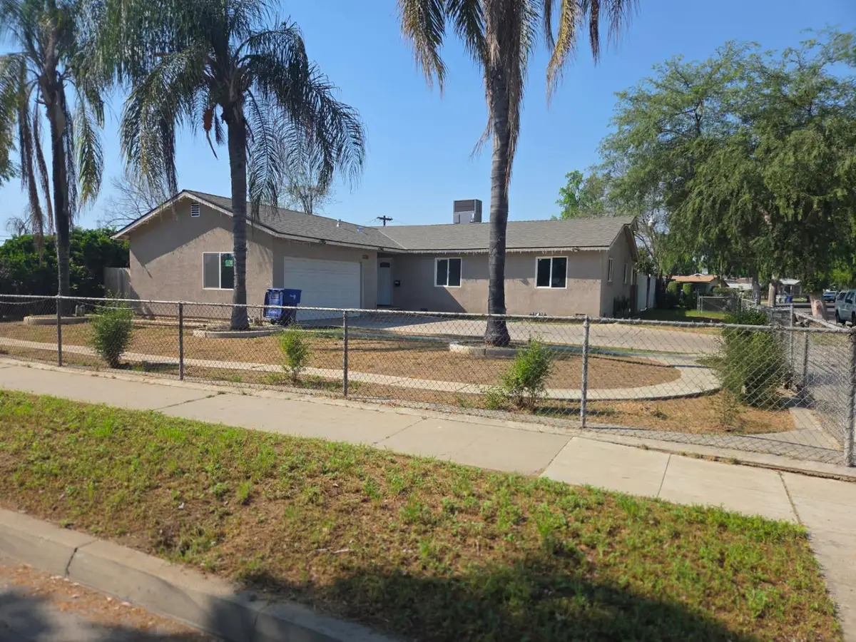 1732 S Sierra Vista, Fresno, CA 93702 - #1