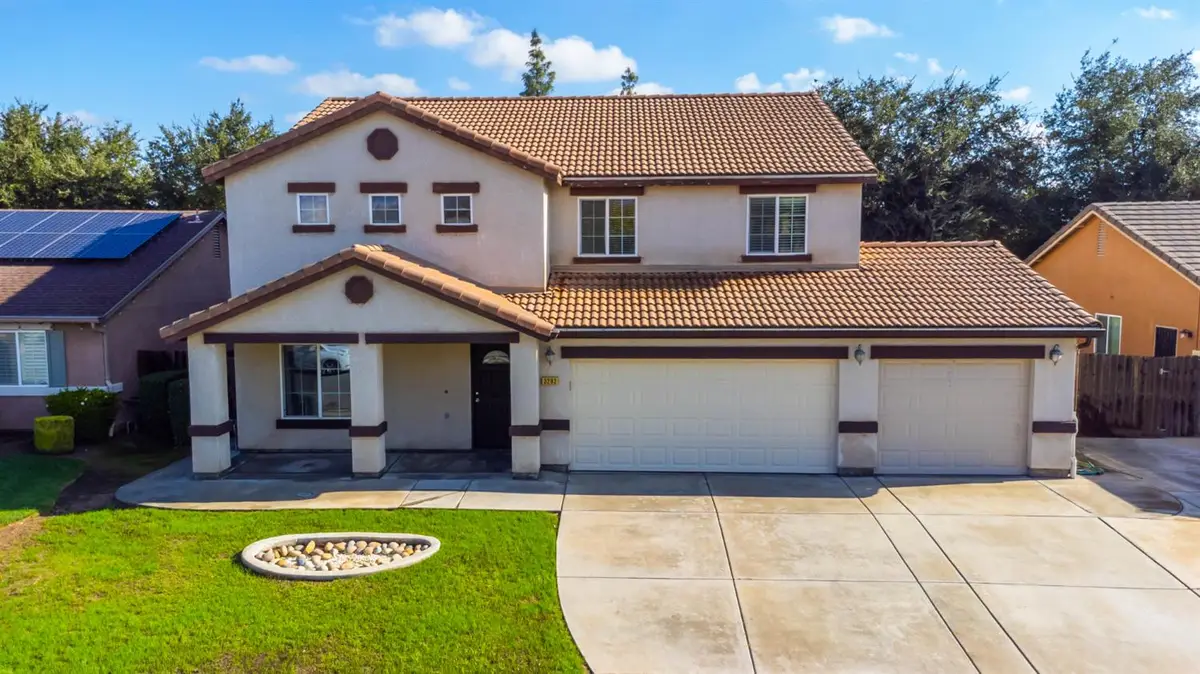 3292 Wheeler, Fresno, CA 93722 - #1