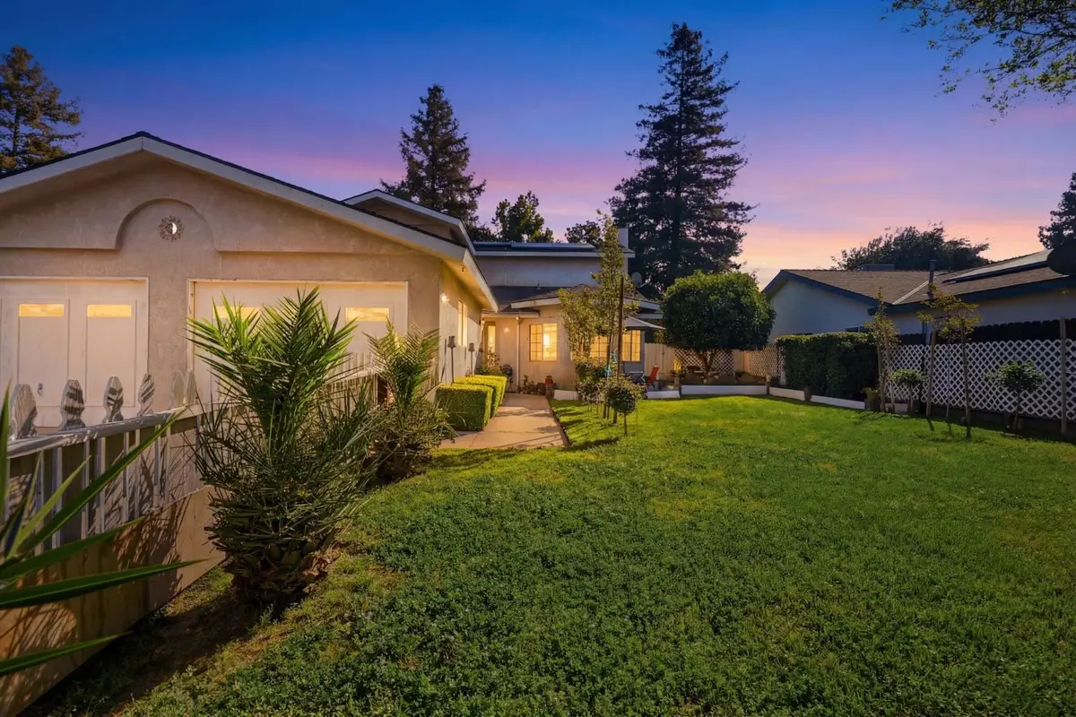 6316 N Barcus Avenue, Fresno, CA 93722 - #1