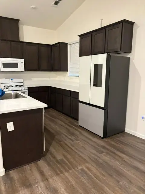 1108 Ventura Street, Avenal, CA 93204 - #3