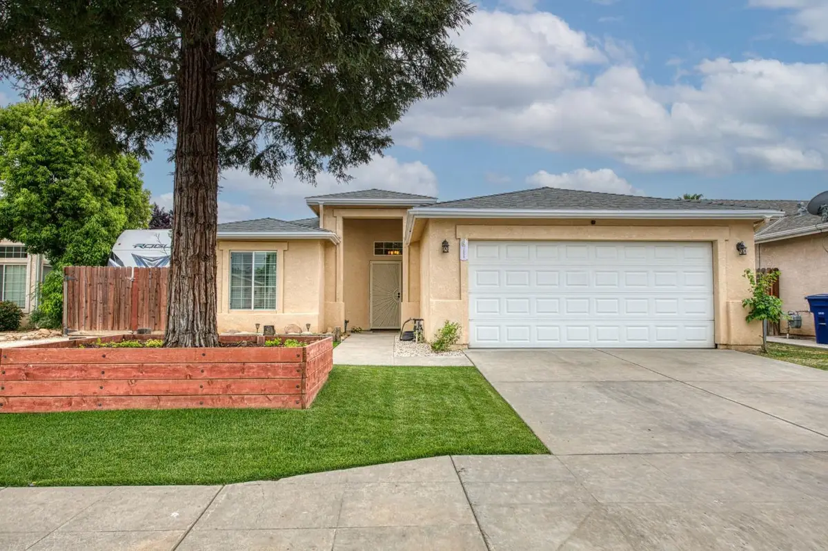 2658 Santa Ana Avenue, Clovis, CA 93611 - #1